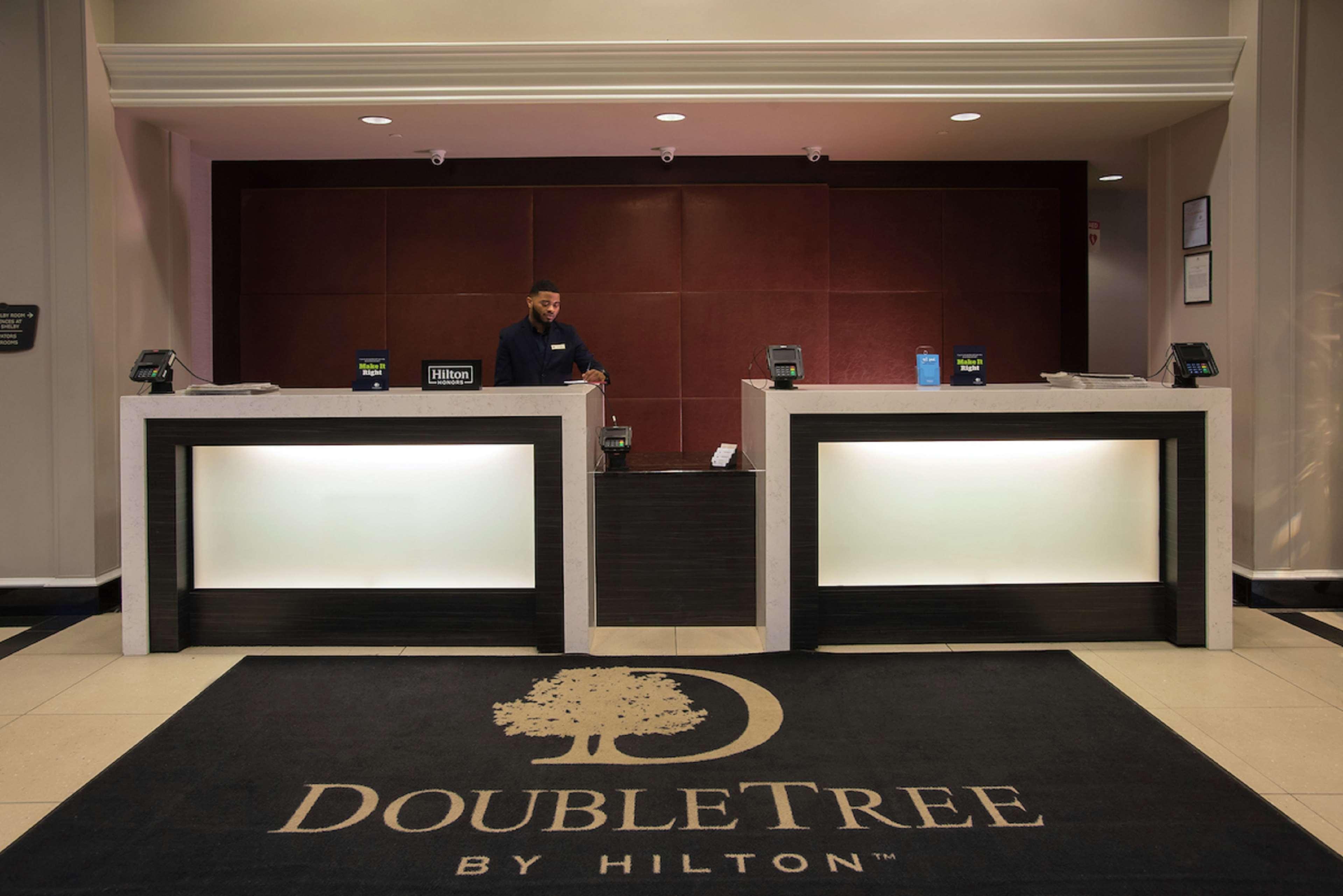 Doubletree By Hilton Downtown - Shelby 4*