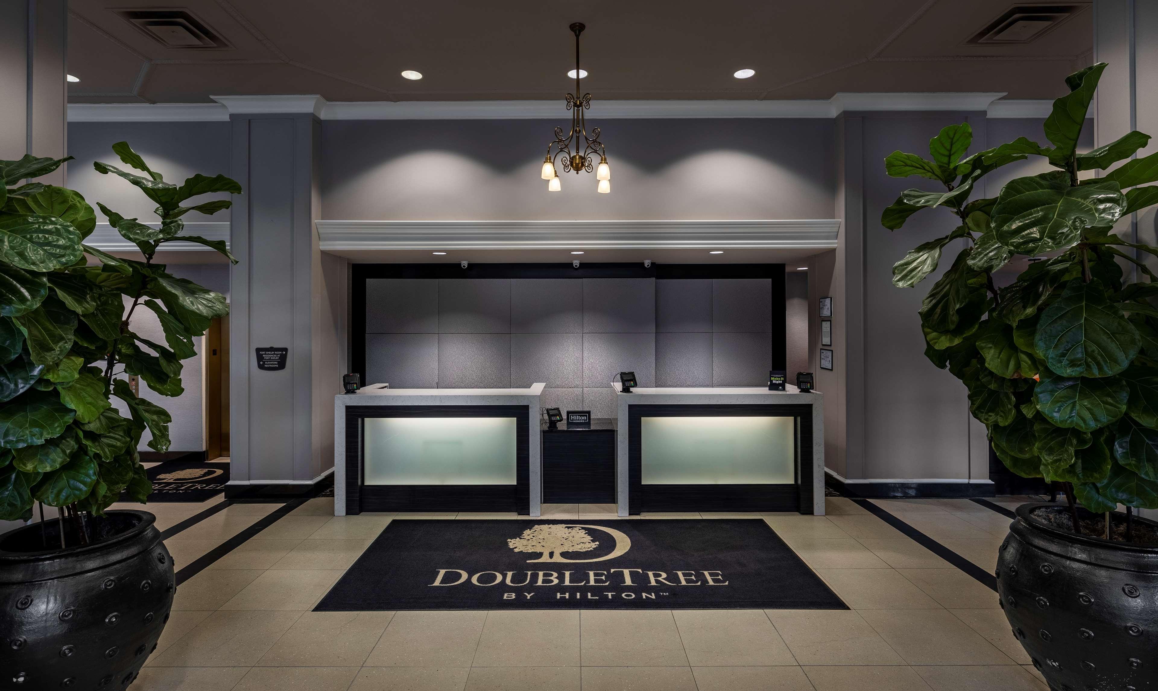 Hotel Doubletree By Hilton Downtown - Shelby Detroit