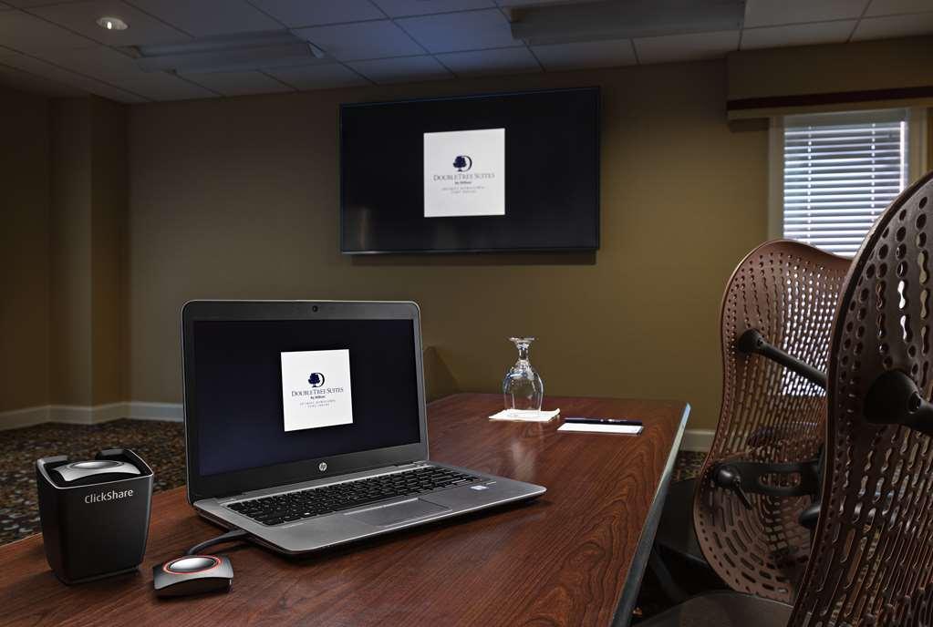 Doubletree By Hilton Downtown - Shelby 4*