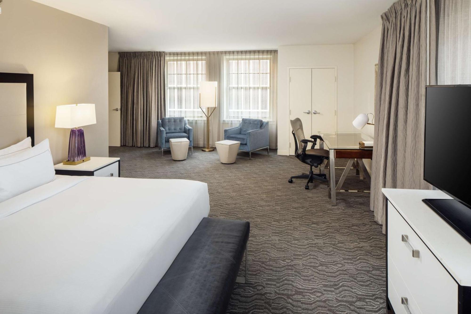 Hotel Doubletree By Hilton Downtown - Shelby Detroit